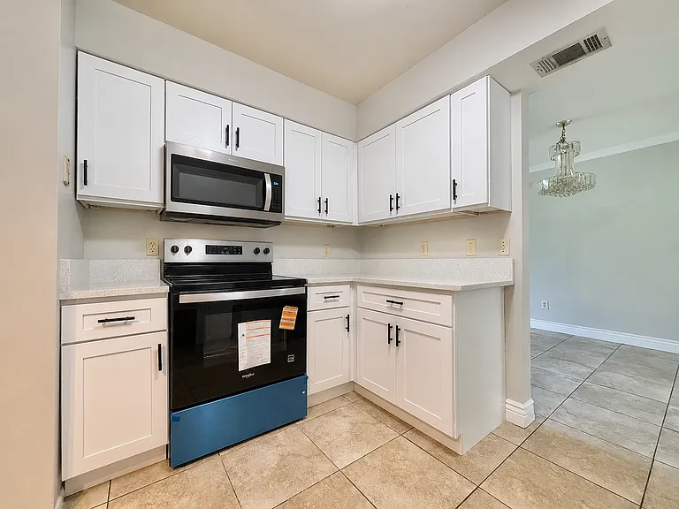 9237 Baton Rouge Dr — Photo 20