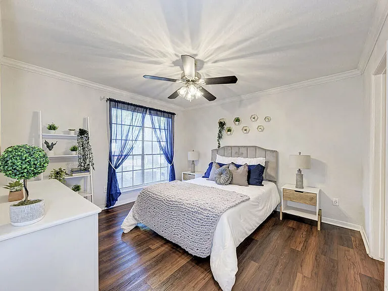 Magnolia Court Apartments — Photo 3