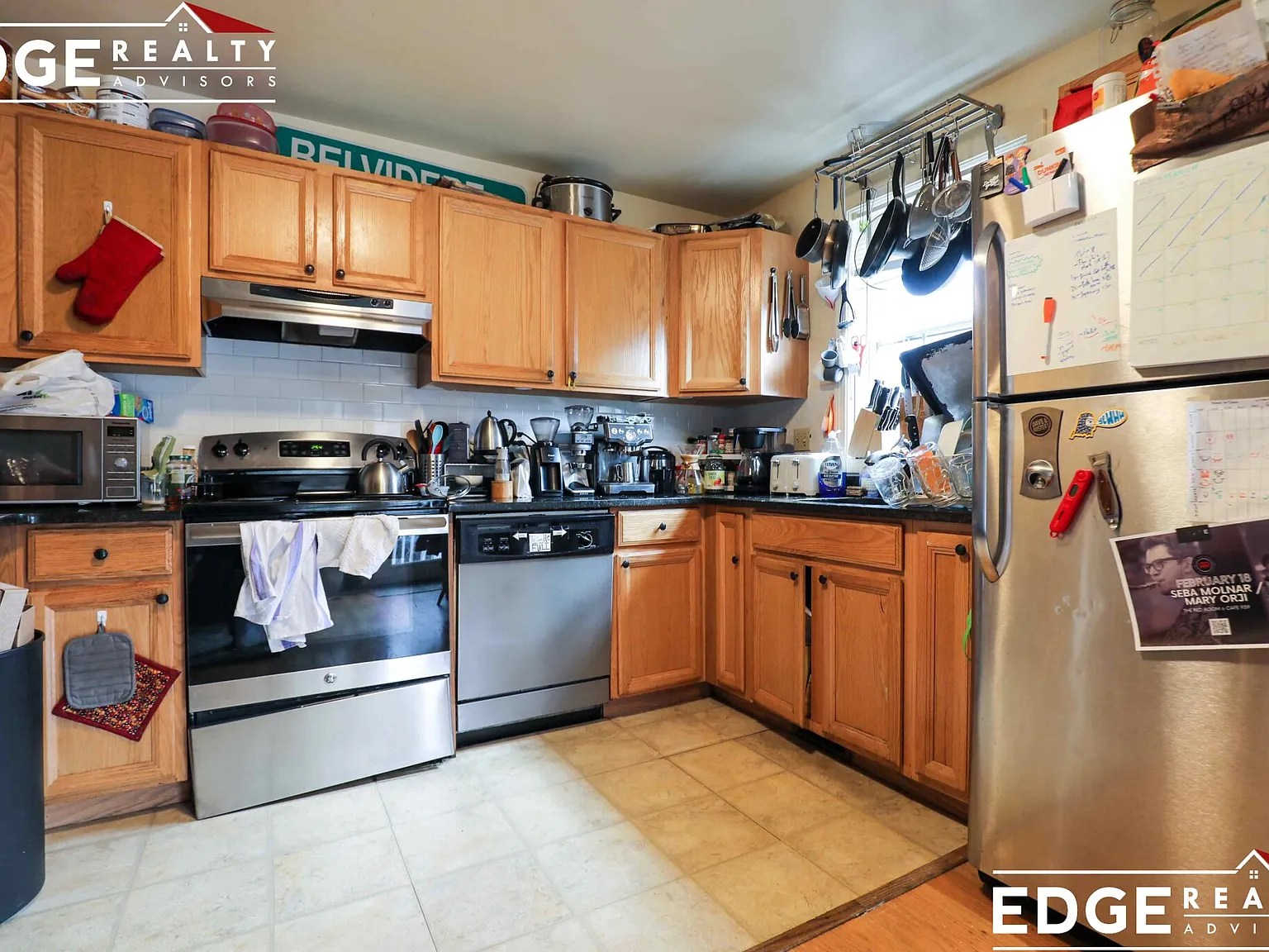 5 bed, 2.5 bath, 2000 sqft, $5,500 — Photo 1