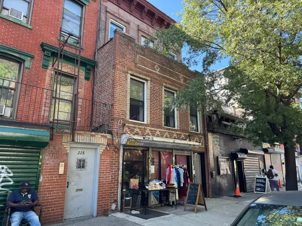 226 Marcus Garvey Boulevard image 2 of 8