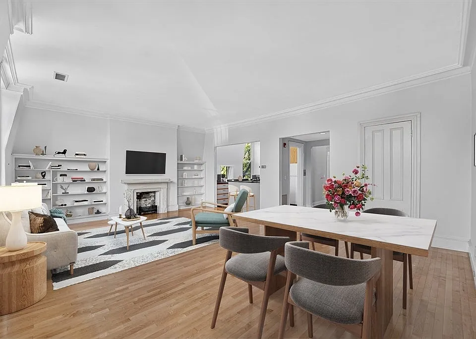 67 Sparks St #3