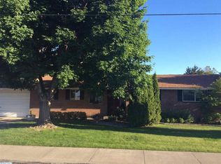 4009 W Kennewick Ave, Kennewick, WA 99336