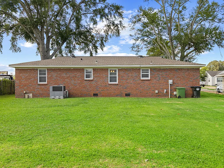 612 Eason Ave — Photo 20