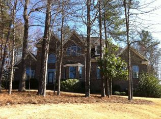 311 Lancelot Ln, Opelika, AL 36801