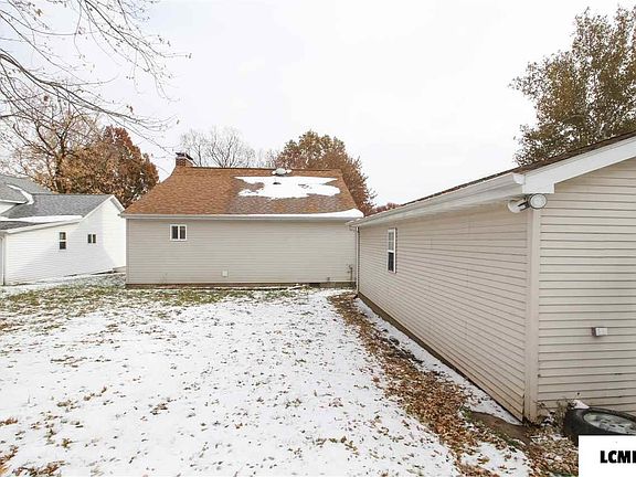 4th image of this home