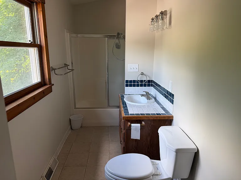 33 Kelver Ct #1 — Photo 6