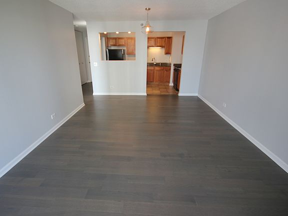 4th image of 1250 N La Salle Dr APT 1108