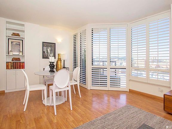 3rd image of 900 Bush St APT 1206