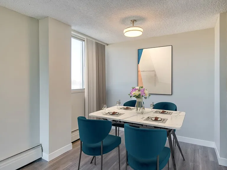 6707 Elbow Dr SW — Photo 10