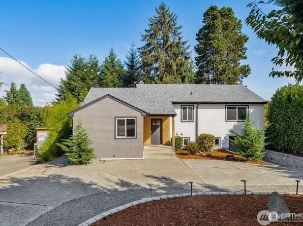8313 S 19th Street, Tacoma, WA 98466
