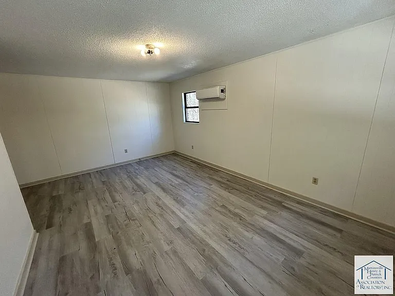 79 Ridgemont Cir — Photo 7
