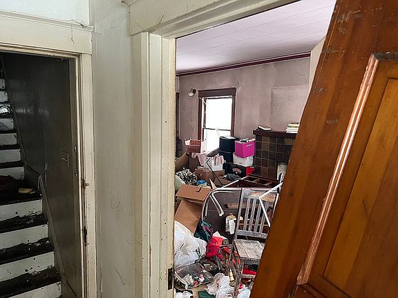 4th image of 189 E Midlothian Blvd