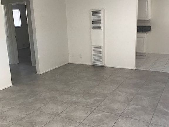 4th image of 1112 W 94th St #3