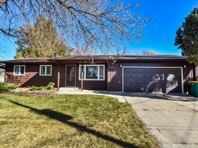 401 6th St W, West Fargo, ND, 58078
