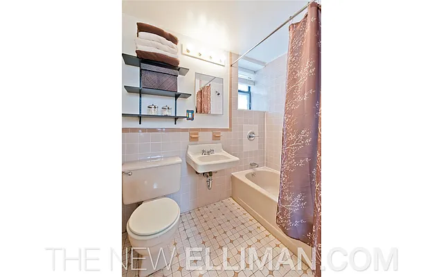 Sold by Douglas Elliman | media 17