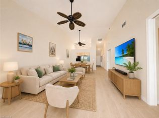 2888 W Crown Pointe Blvd, Naples, FL 34112