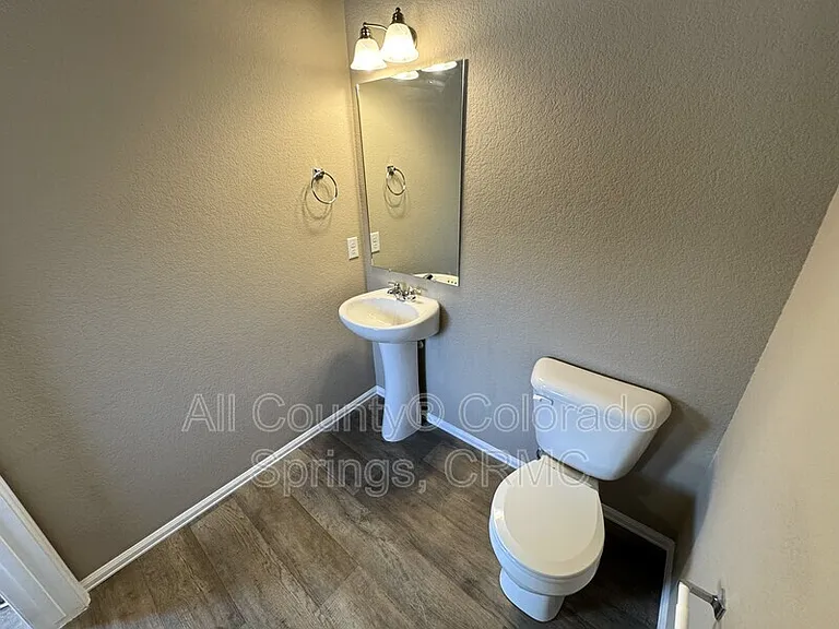 7622 Jack Pine Grv — Photo 6