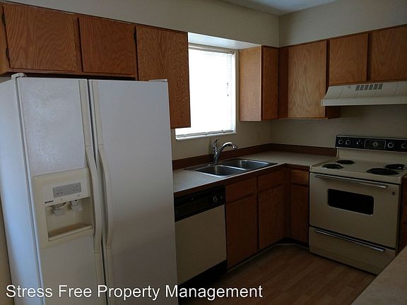 2nd image of 101 N 1850 W APT 34