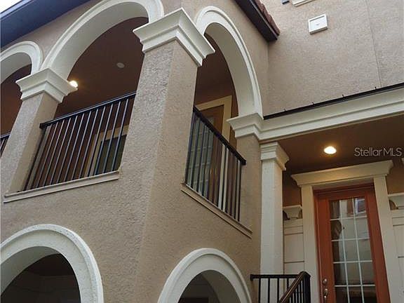 2nd image of 936 Lobelia Dr