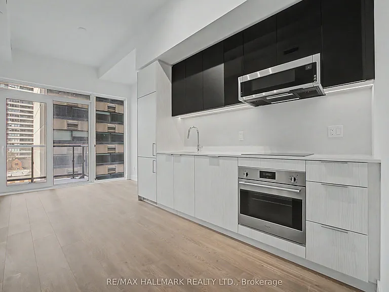 308 Jarvis St #708 — Photo 3