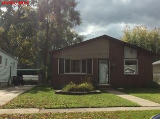 31489 Hazelwood St, Westland, MI