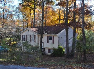 11508 Lariat Ln, Lusby, MD