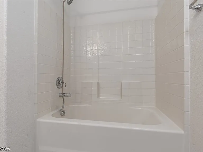 8045 Skye Foxx St — Photo 20
