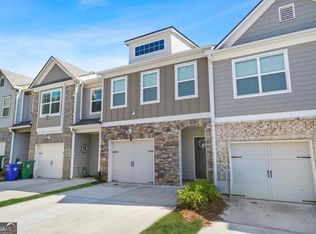 6415 Shalks Crossing Dr, Lithonia, GA 30058