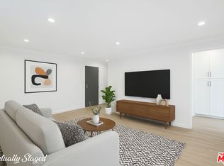 960 Larrabee St APT 214, West Hollywood, CA 90069