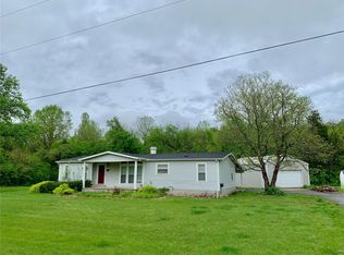 3360 Shamrock Rd, Festus, MO 63028