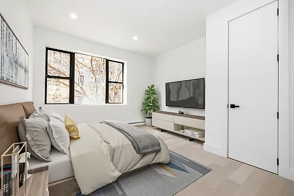 Rented by REAL New York | media 1