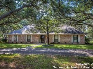 96 Windmill Rd, Shavano Park, TX 78231