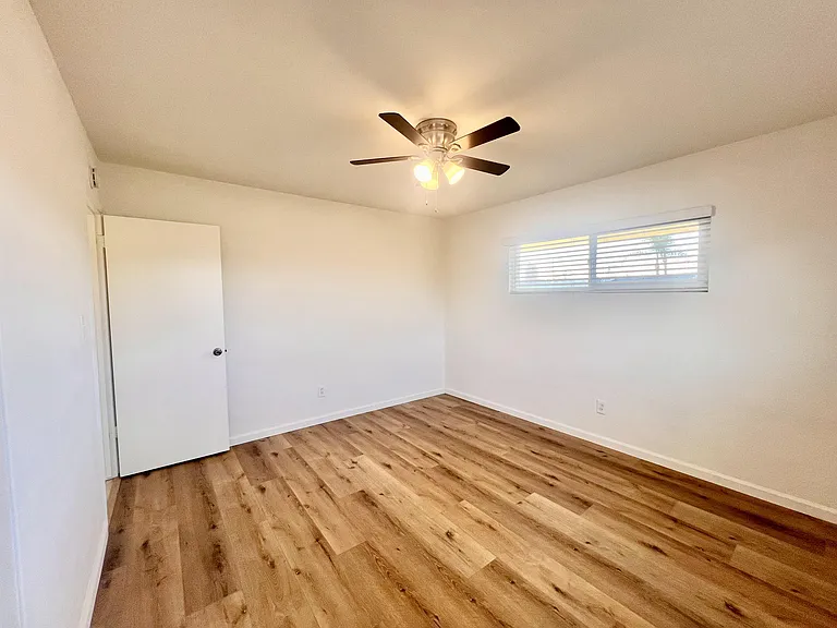 Bedroom (1)