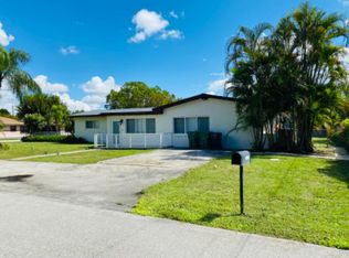 14601 SW 87th Ct, Palmetto Bay, FL 33176