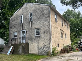 1563 Washington Ave, Willow Grove, PA 19090