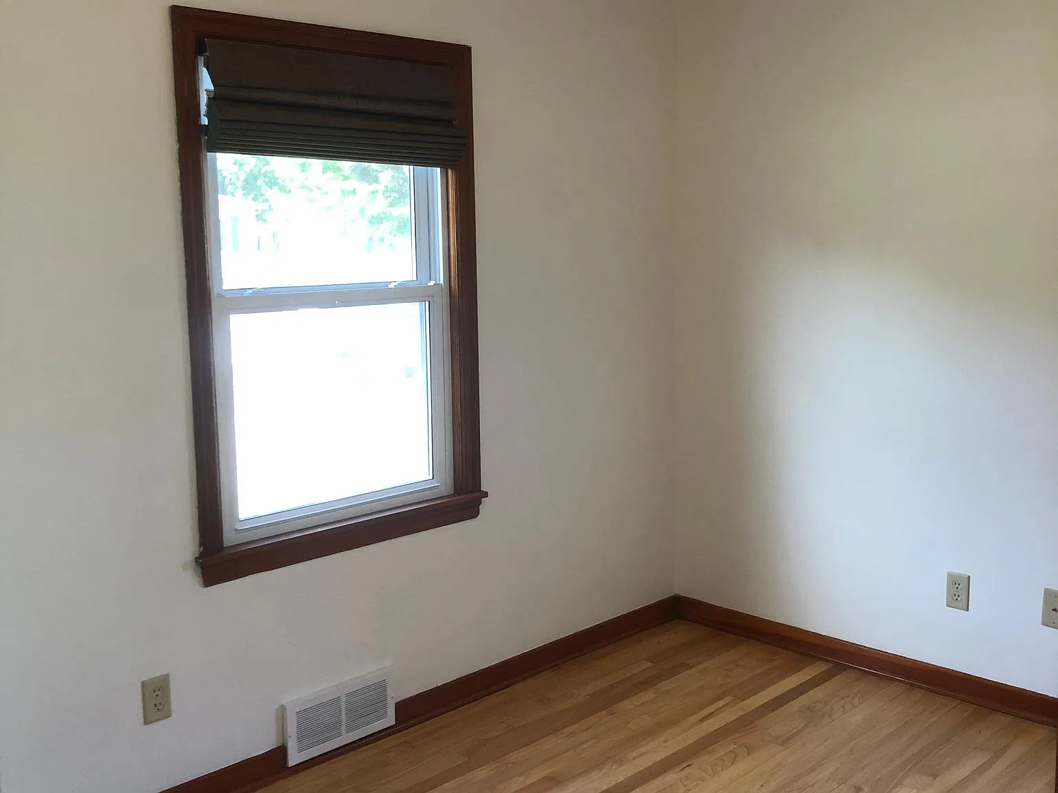 2108 Jackson St — Photo 3