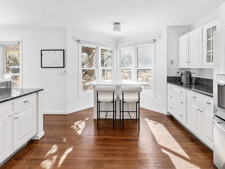 141 Harvest Ln — Photo 11