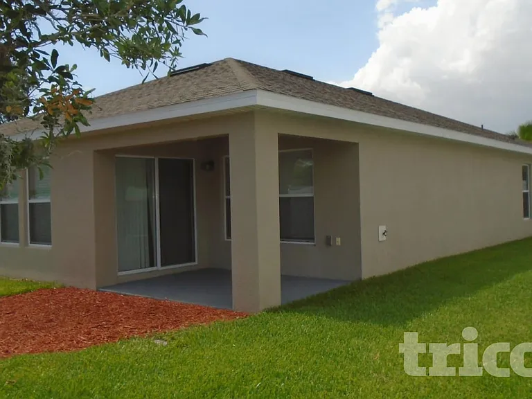 703 Bainbridge Loop — Photo 14