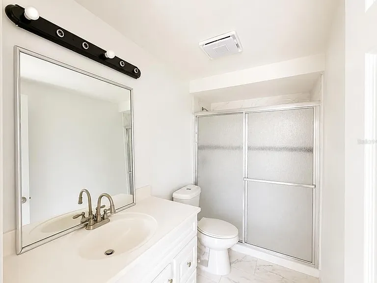 5104 Springwater Ct — Photo 23