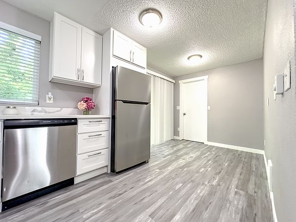 2nd image of 10617 10th Avenue Ct S