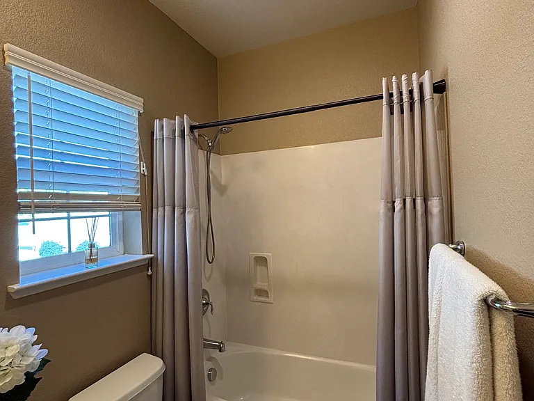 343 Carriage Ln — Photo 19
