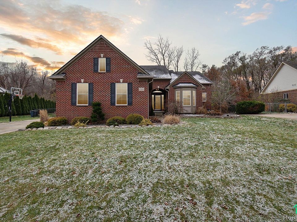 1st image of 27219 Celtic Dr