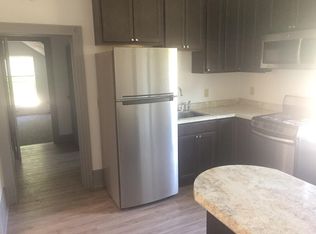 1227 Michigan St #A, Oshkosh, WI