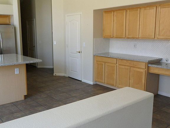 5th image of 22824 N 32nd Ave