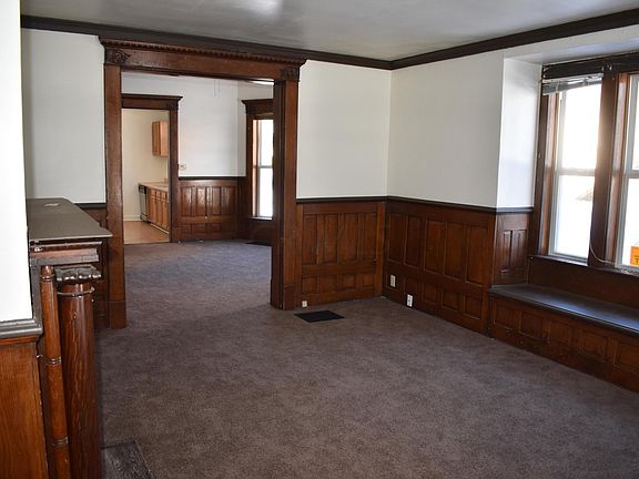 2nd image of 265 Hudson Ave