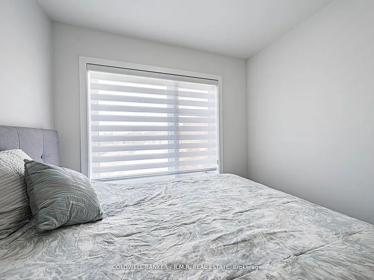 136 Brockley Dr — Photo 42
