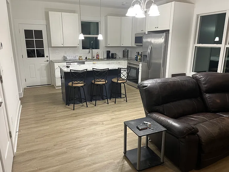 782 Jasmine Rd #1 — Photo 3