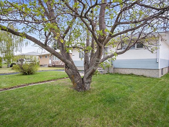 3rd image of 5417 N 50th St