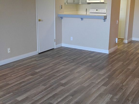 3rd image of 13115 Le Parc Blvd #19