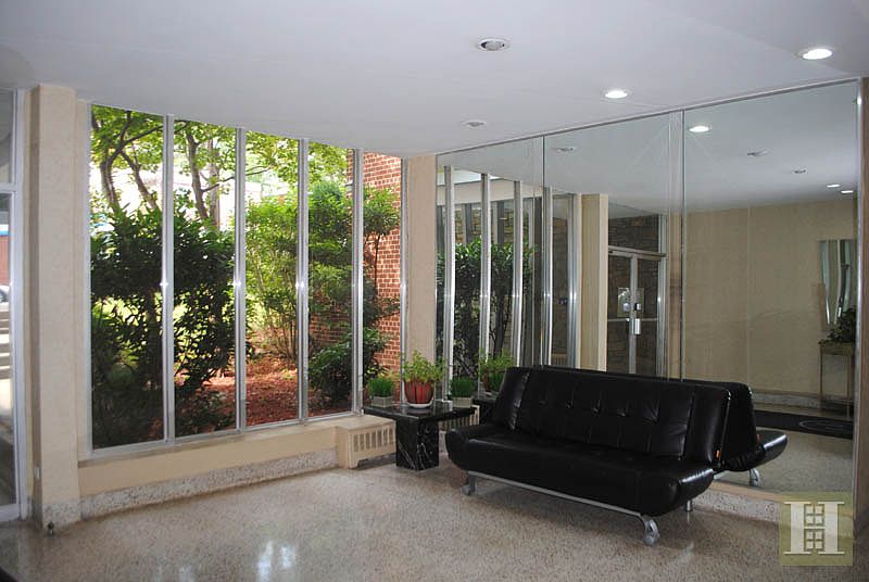 2nd image of 5775 Mosholu Ave APT 6A